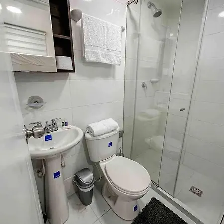 Moderno Frente Al Mar En Apartamento