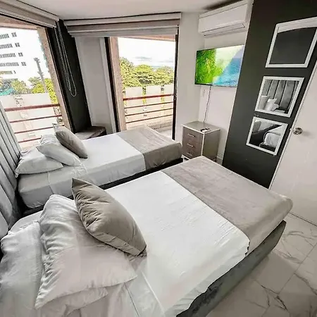 Apartamento Moderno Frente Al Mar En *